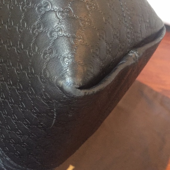 Authentic black Gucci bag - Picture 7 of 8